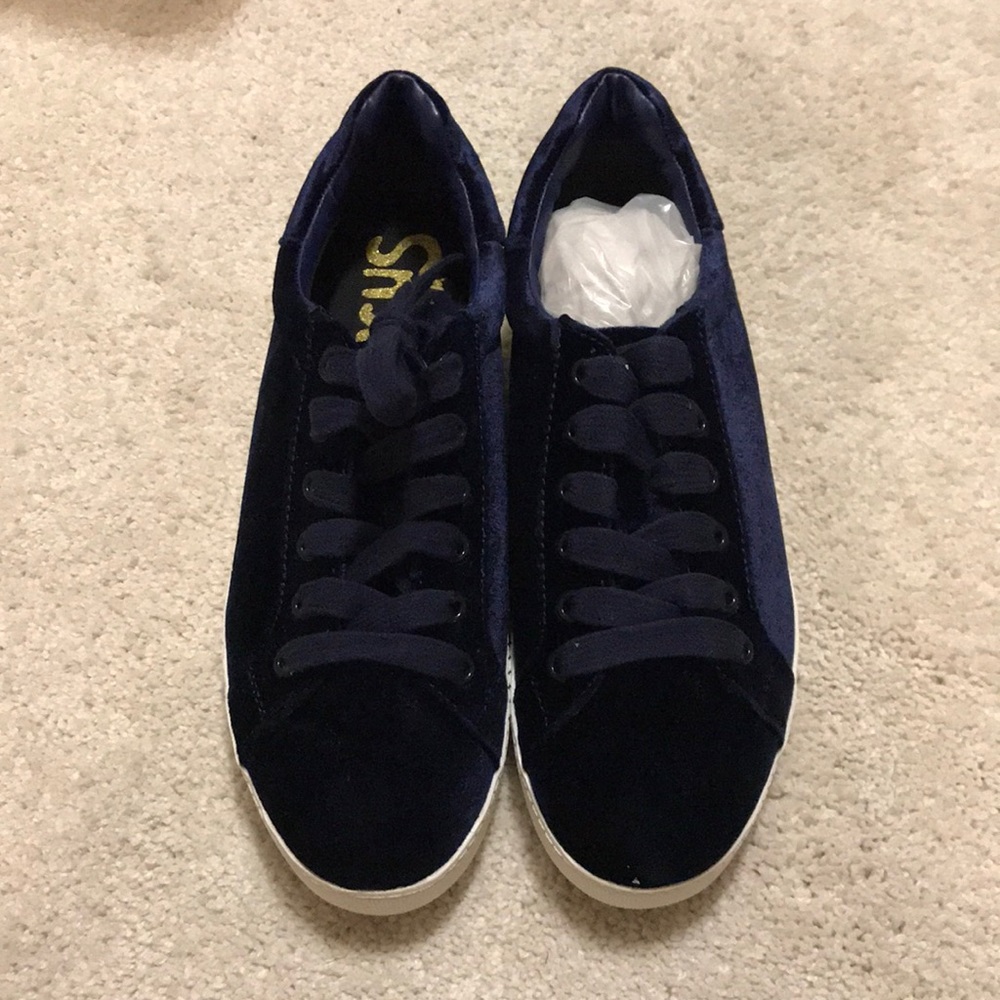 NEVER WORN Sam Edelman Circus Sneakers, Navy Blue